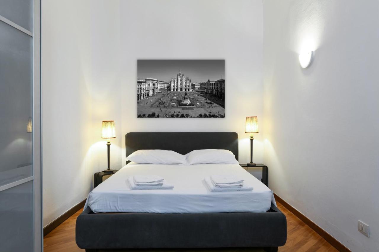 Charming San Babila Apt. Milán